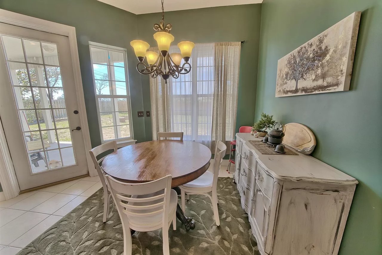 2502 Pelican Bay Drive