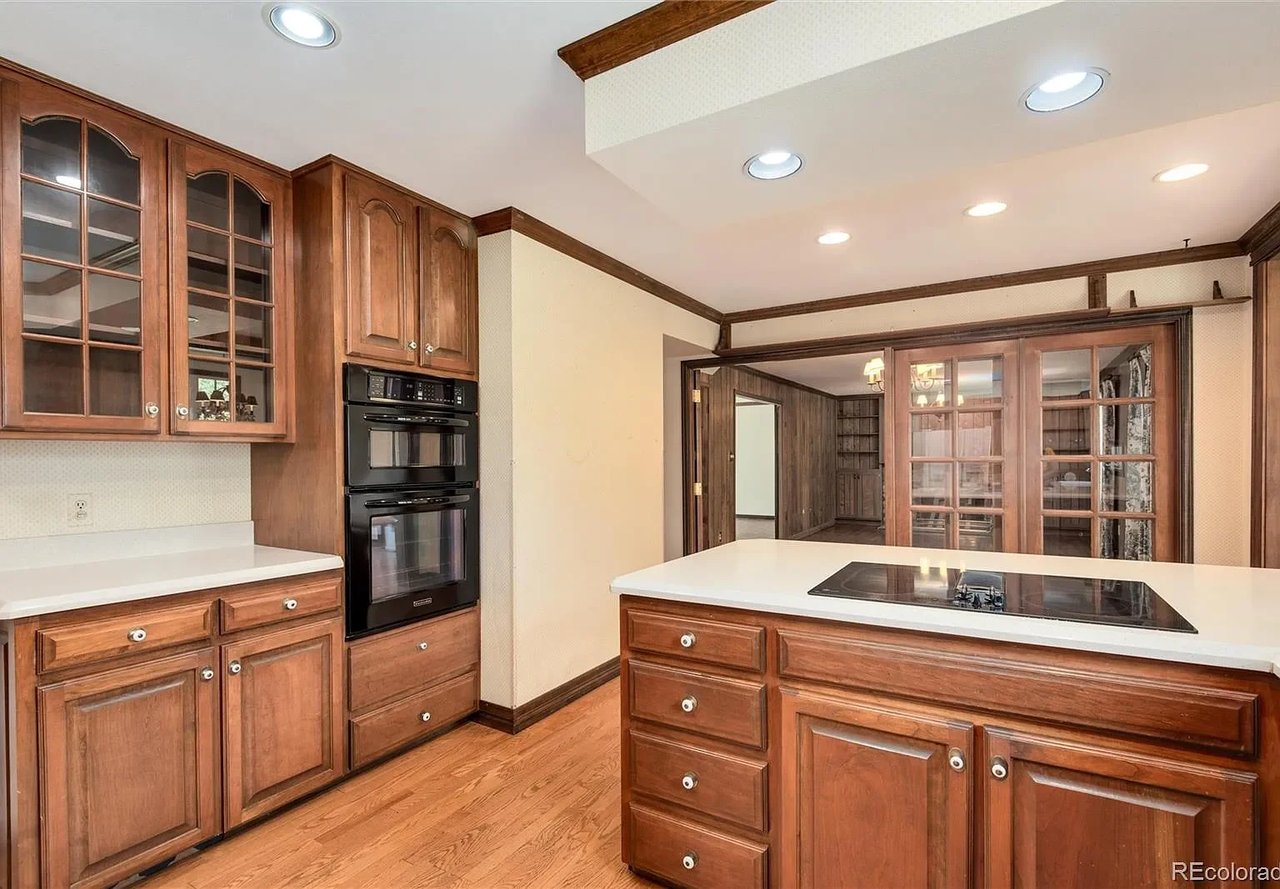 8 Meadowview Lane