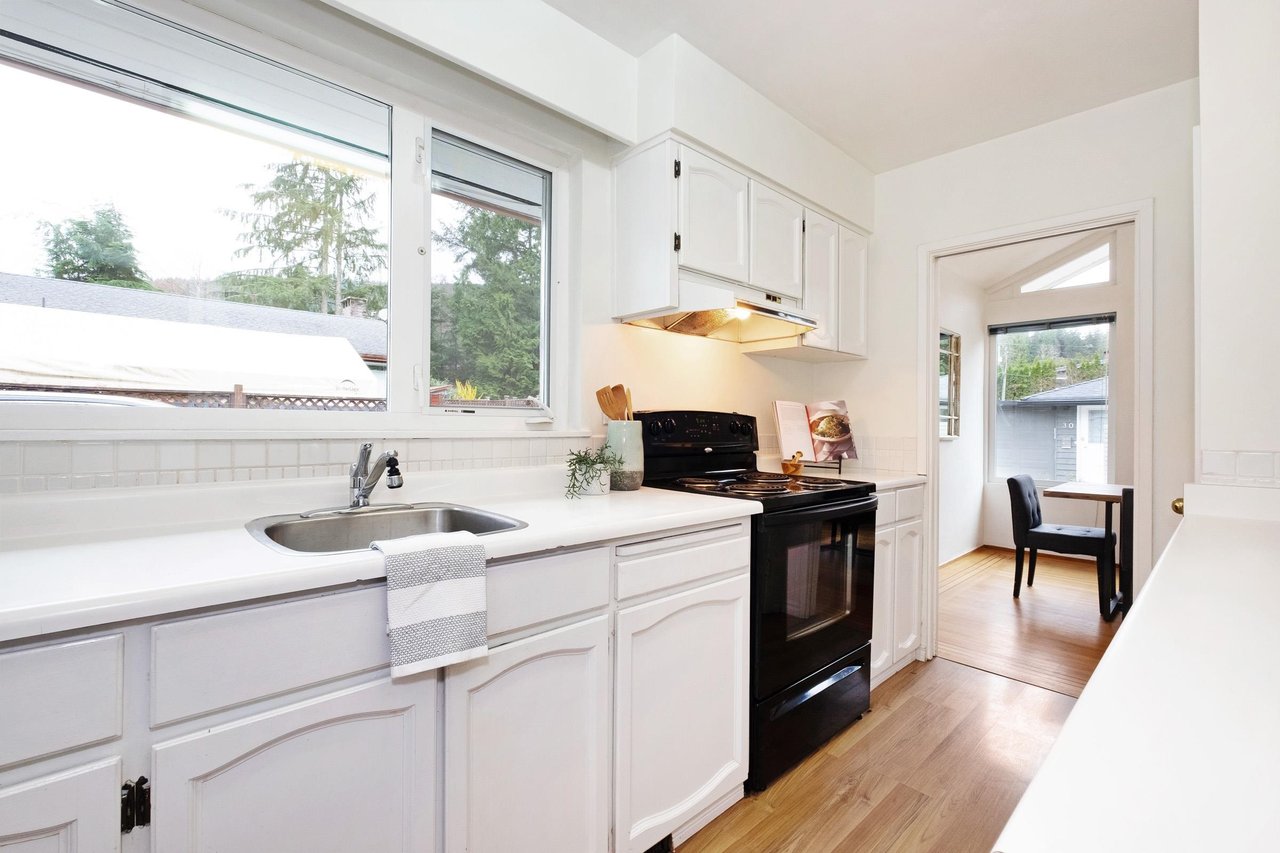 22 Glenmore Dr
