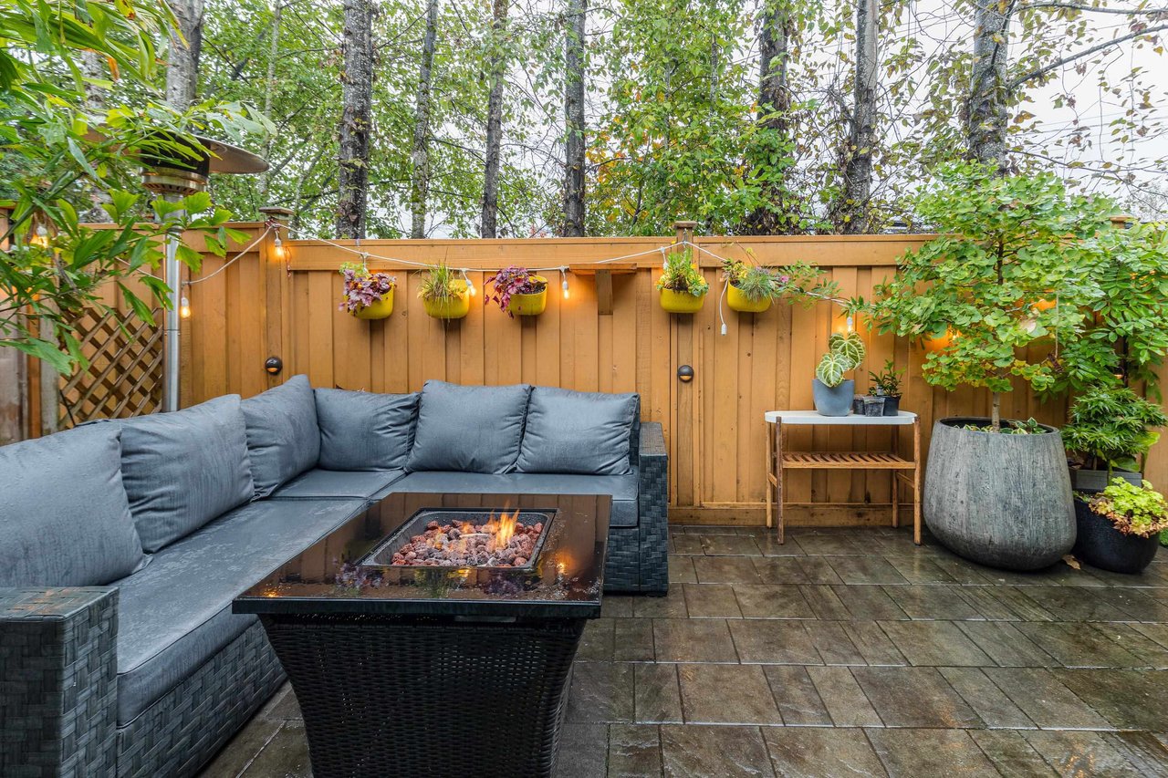 89-1821 Willow Cres