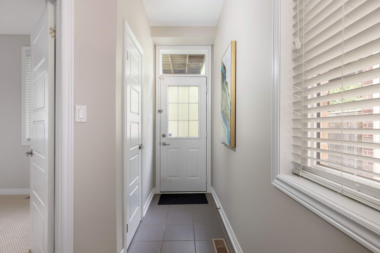 14-4165 Upper Middle Road Unit: 14