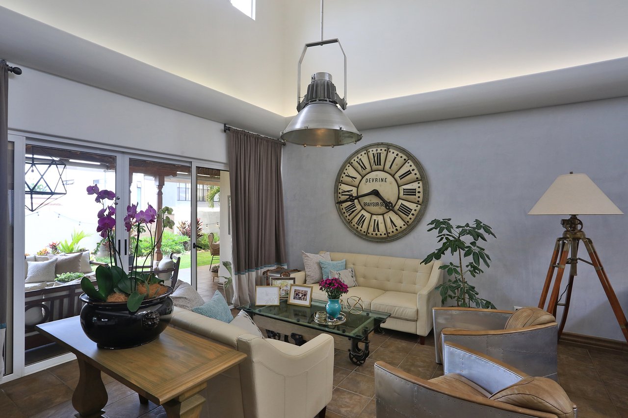 One Level Family Home, Santa Ana, San Jose