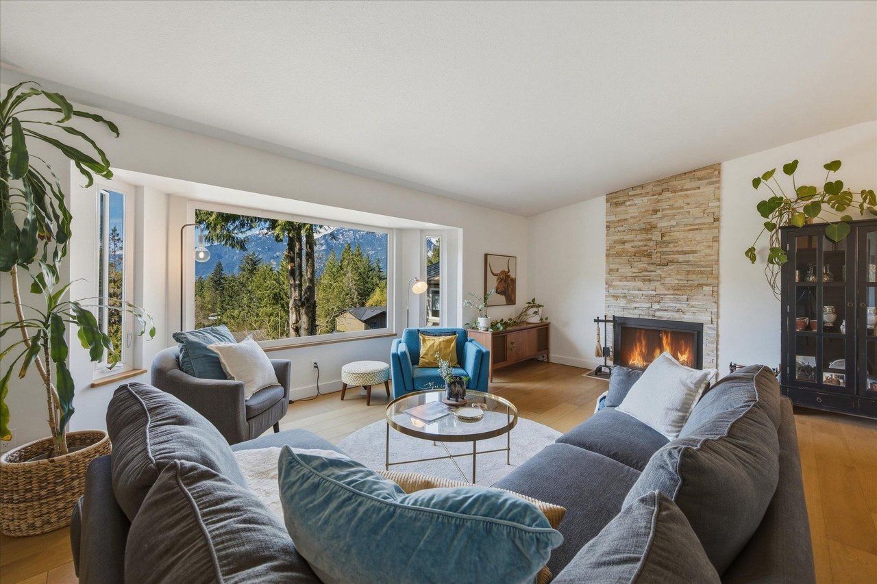 2640 Rhum & Eigg Dr