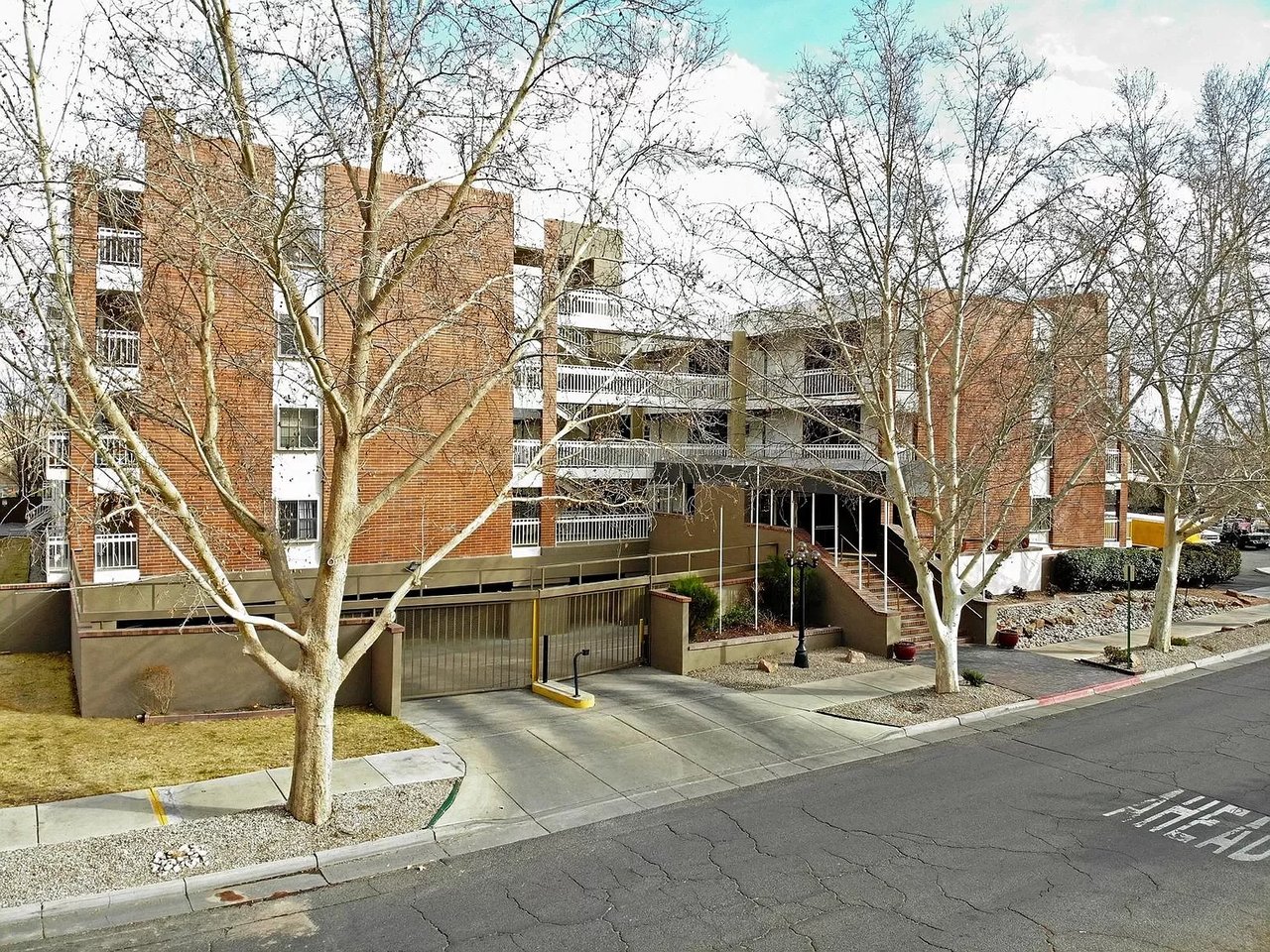 1325 Park Ave SW APT 201