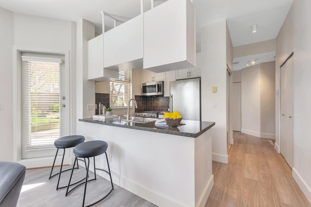102-1316 W 11th Avenue, Vancouver