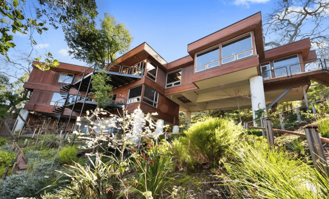 160 Oak View Dr