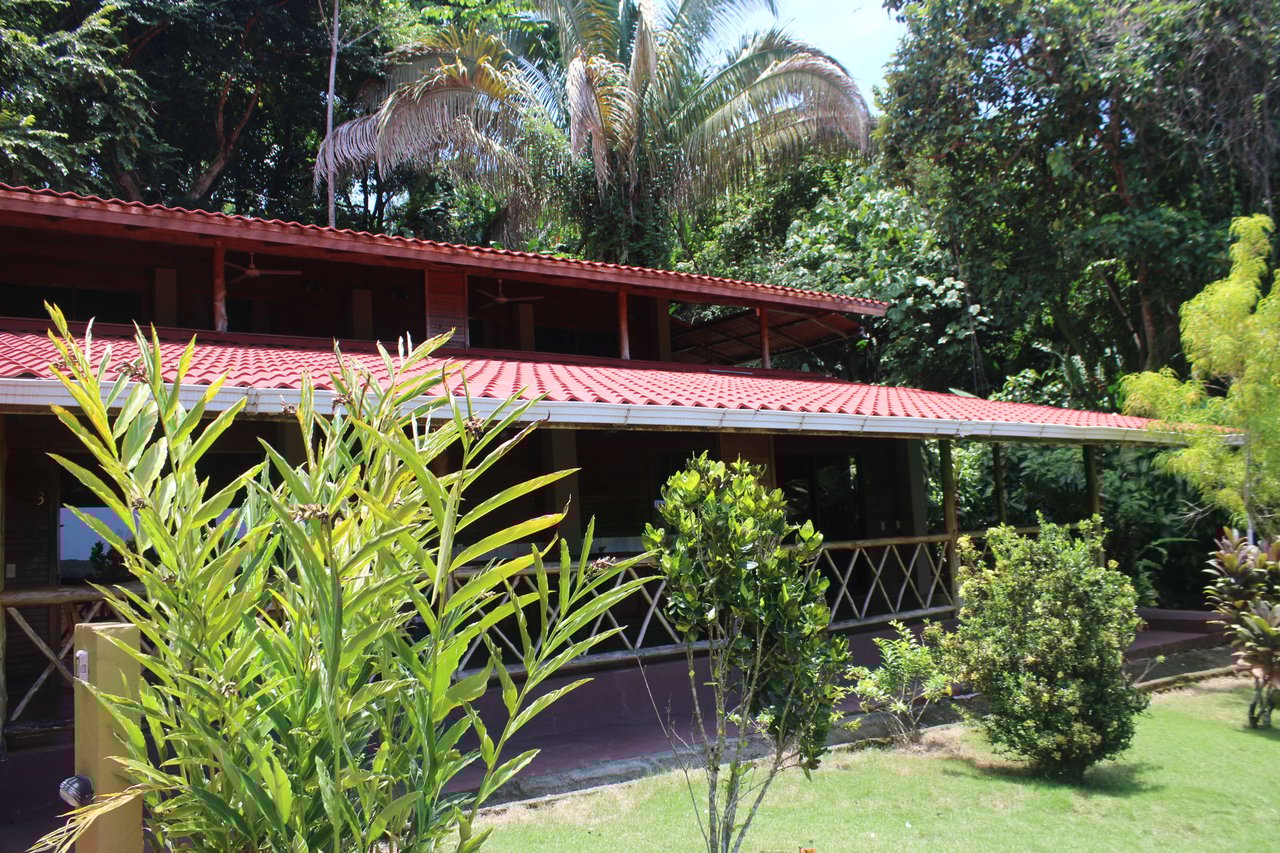 Income Producing Property with Ocean View close to Dominical