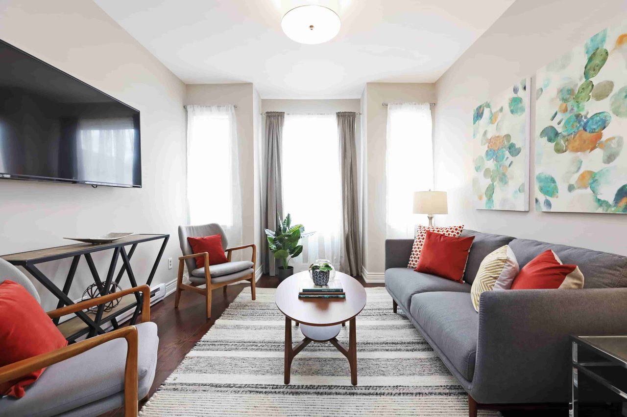 CHARMING DETACHED HOME