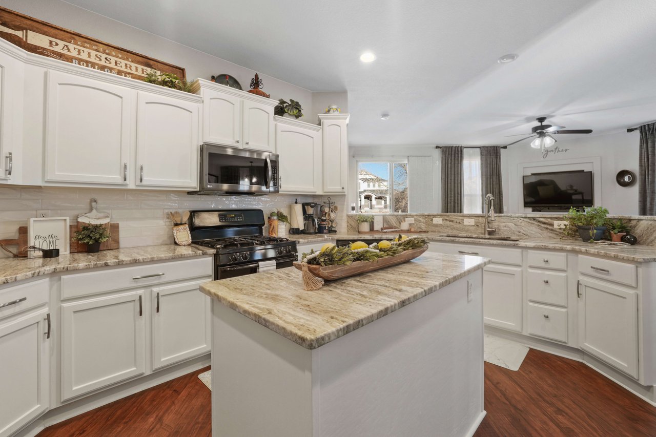 6435 Coyote Ridge CT, Colorado Springs, CO 80923