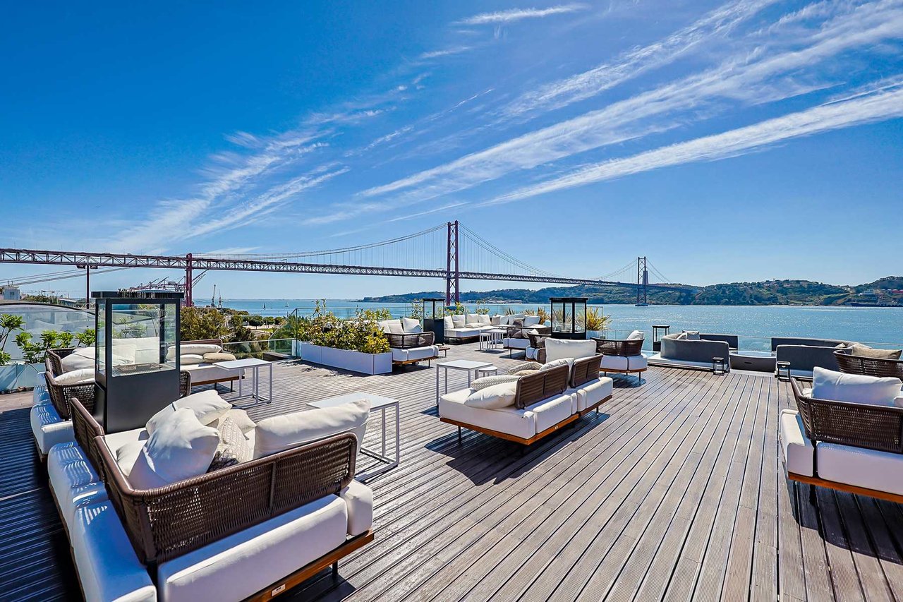 One-Bedroom Apartment in Lisbon’s Hyatt Regency