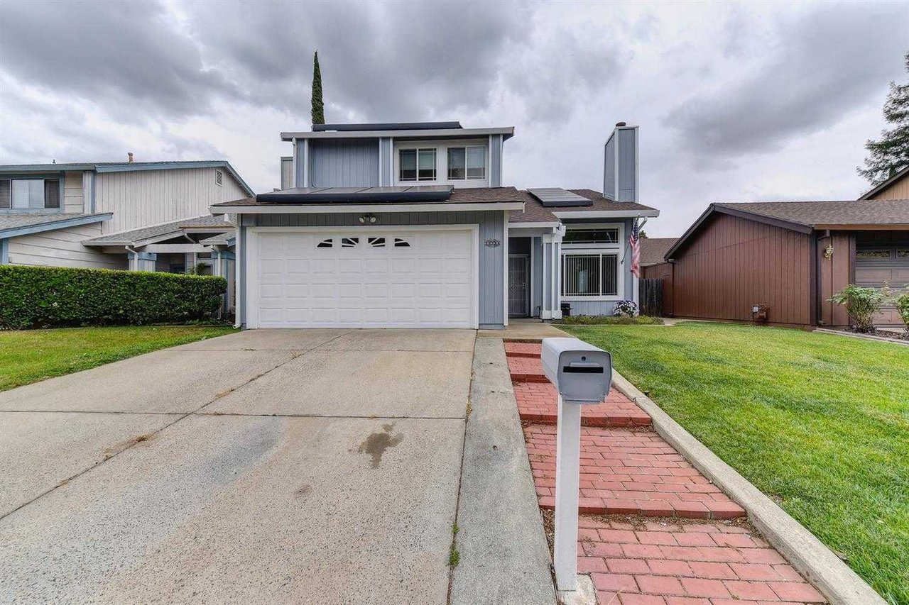 10586 Apple Grove Way