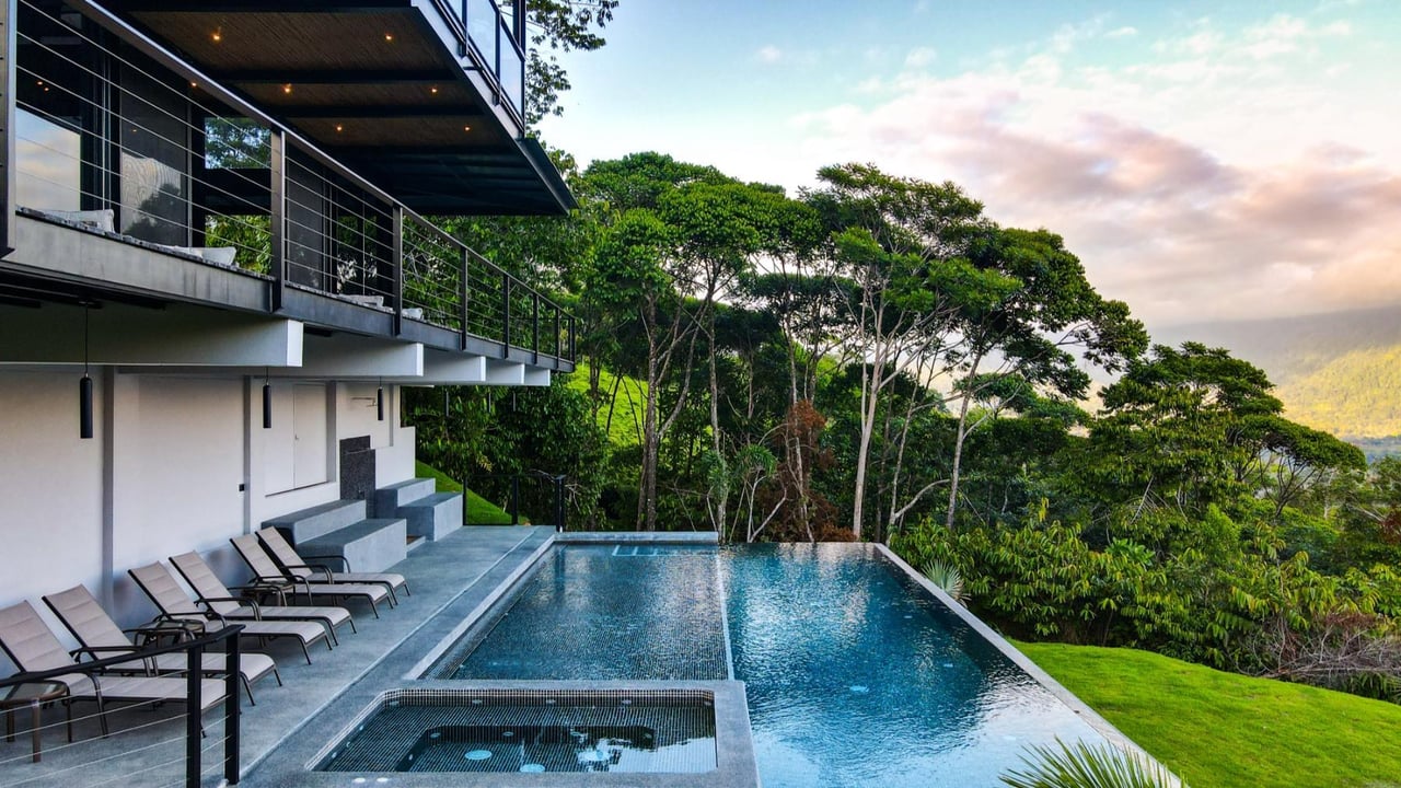 Boutique Hotel Rental Investment, Dominical, Puntarenas
