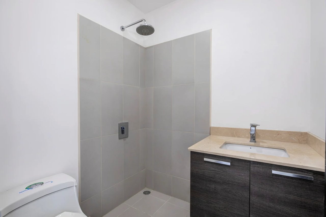 Sportiva Skyhomes Urban Condo, Heredia