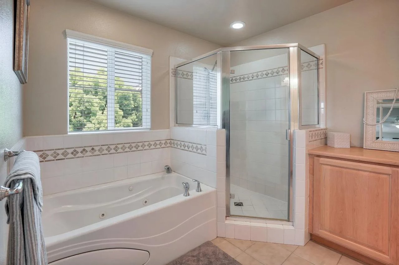 16890 San Jose Ct
