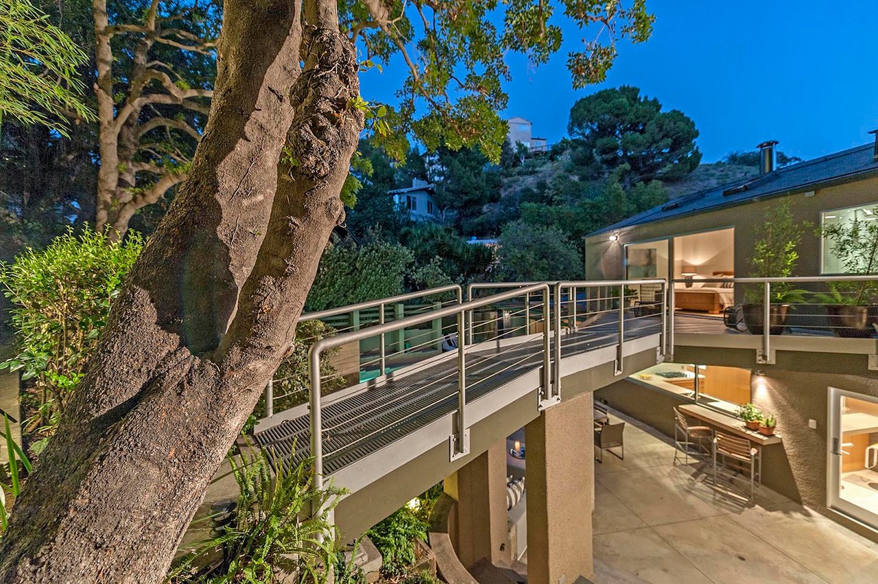 Architectural Lease | Upper Beachwood Canyon