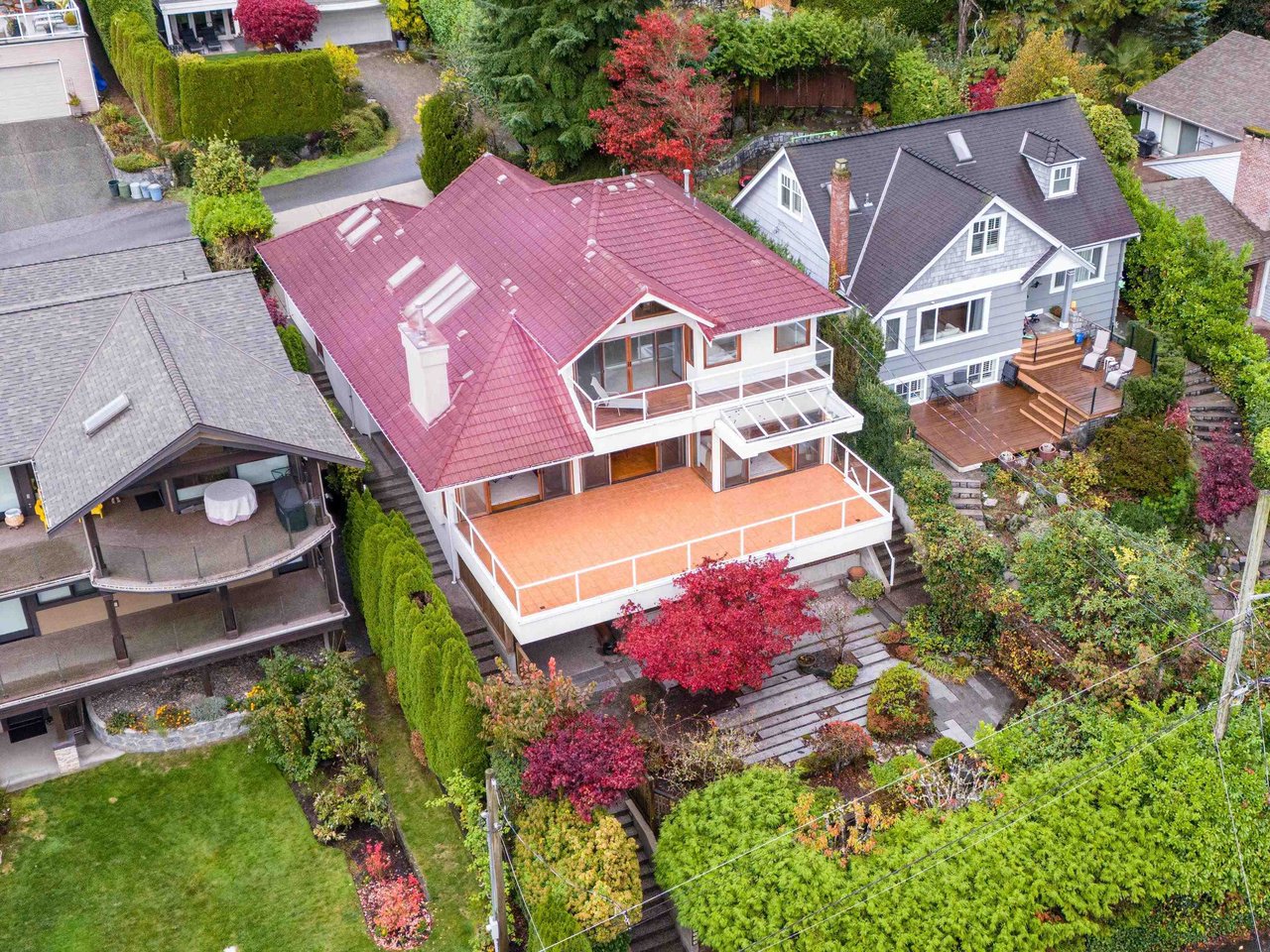 1029 Clyde Ave