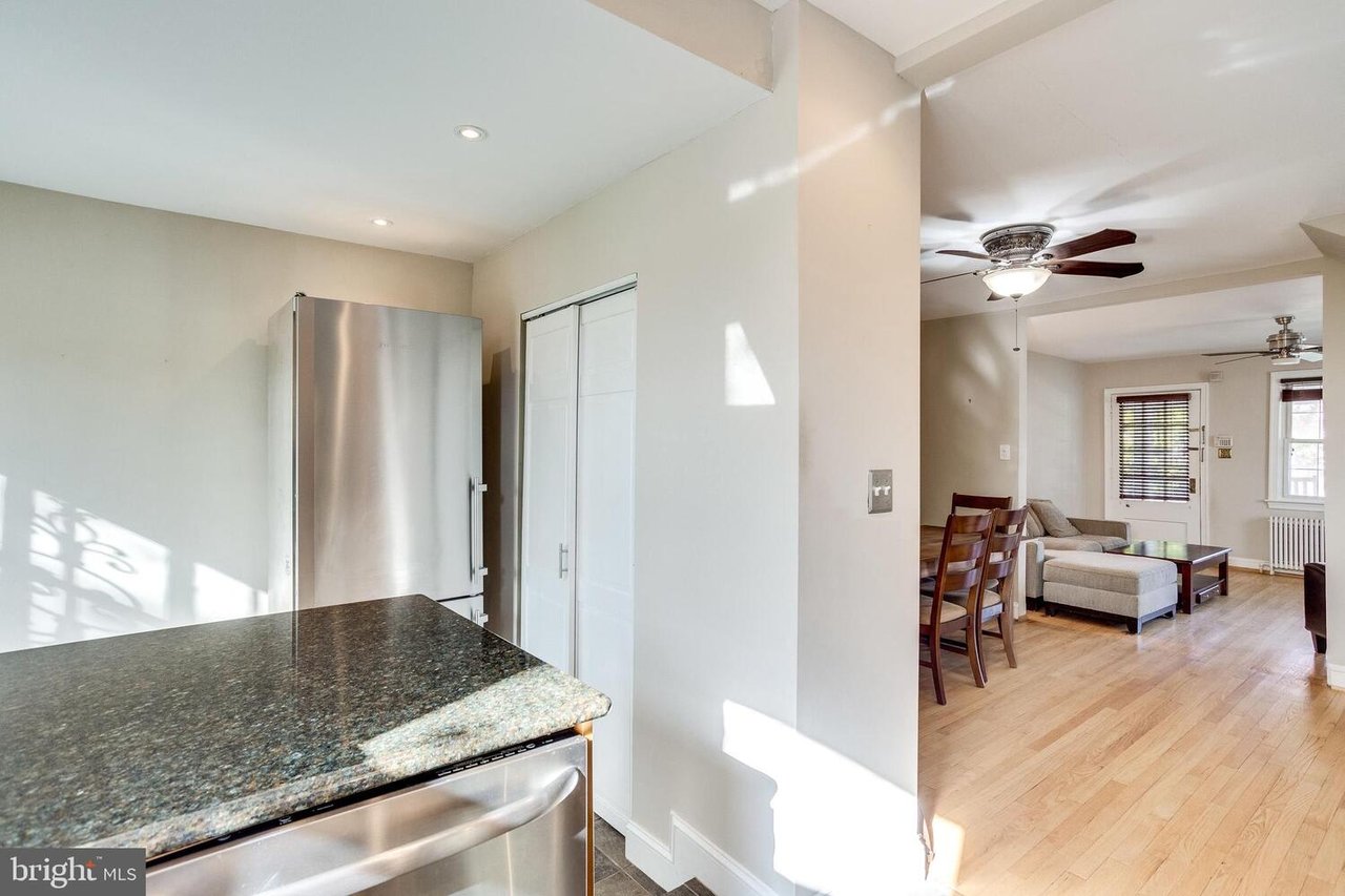 434 Longfellow St NW