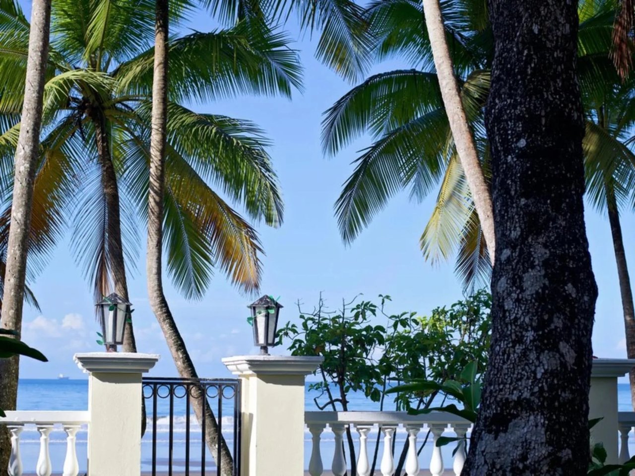 Titled Beachfront Gated Estate, Jaco, Puntarenas