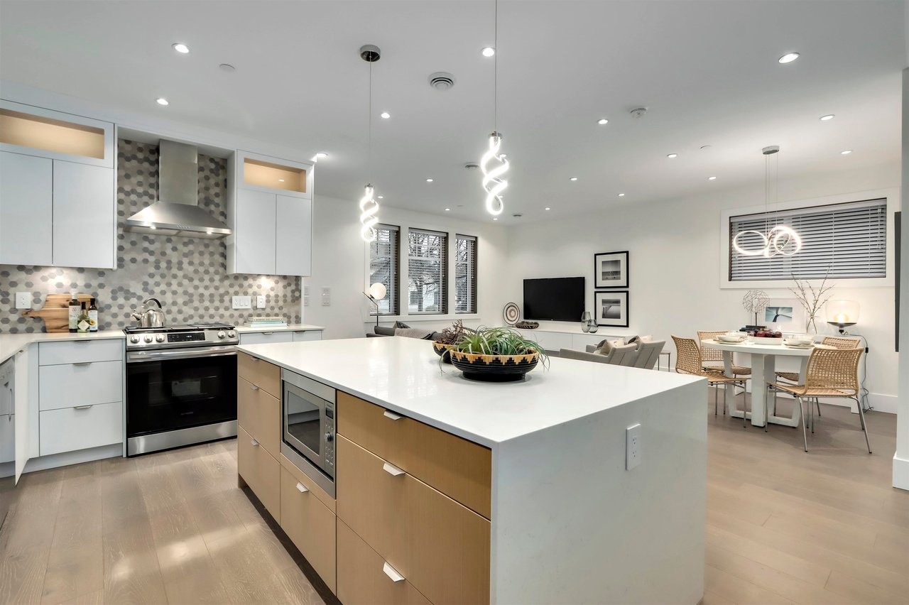 656 E 13th Avenue, Vancouver
