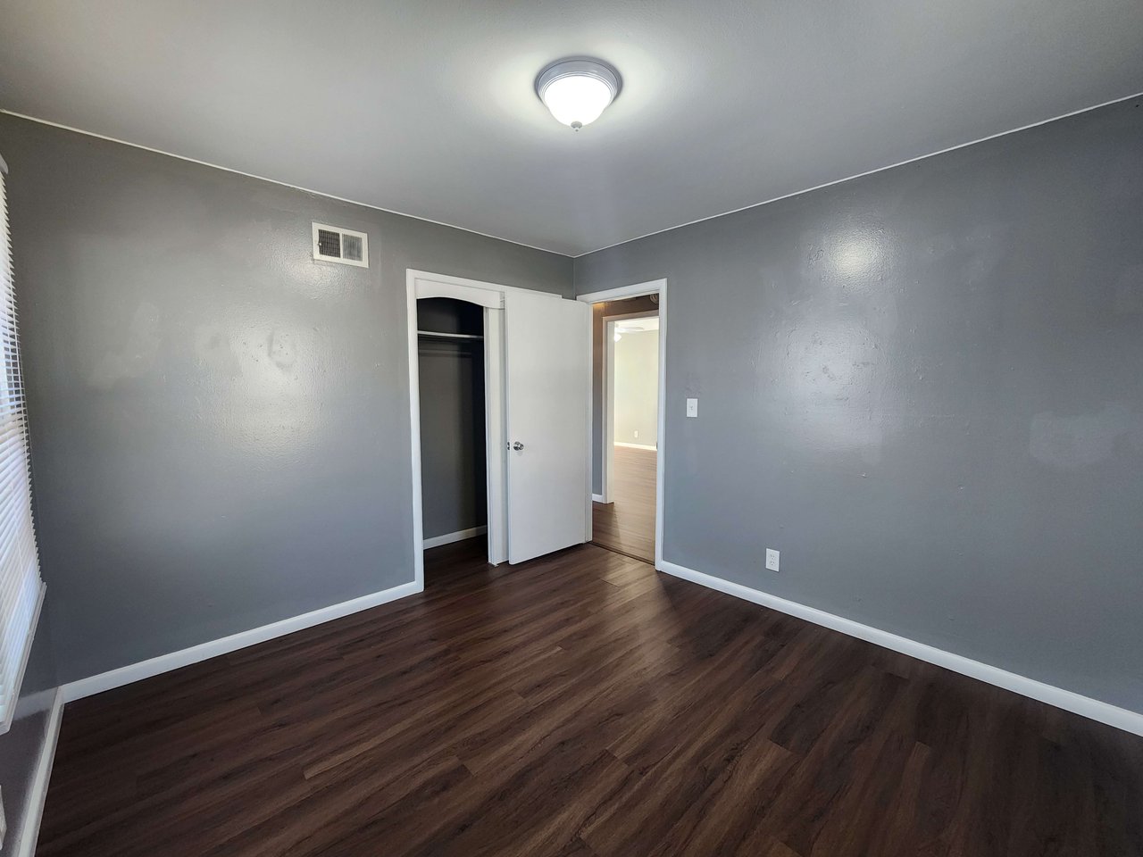 1214 Rose Dr.