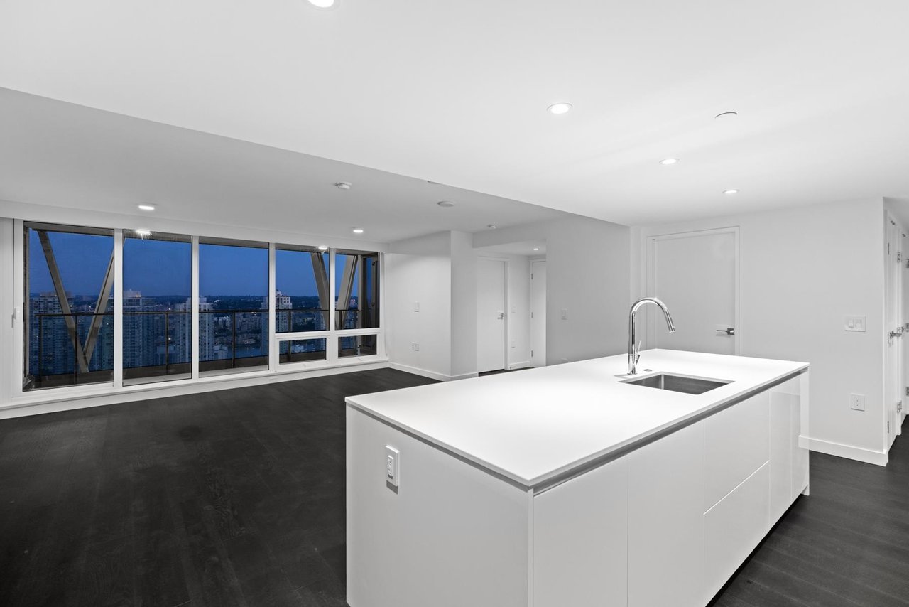 2803-1111 Richards Street, Vancouver