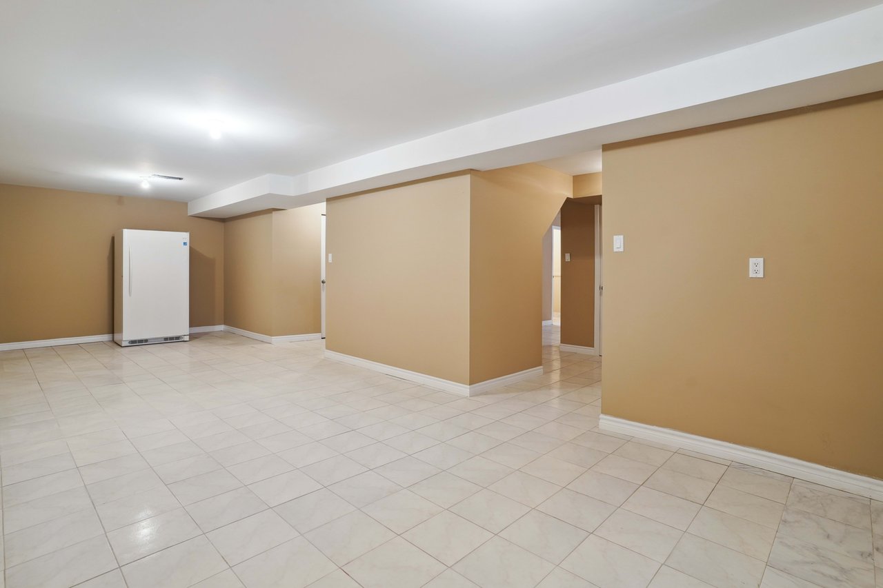 Fully renovated 4 bedroom in great location!