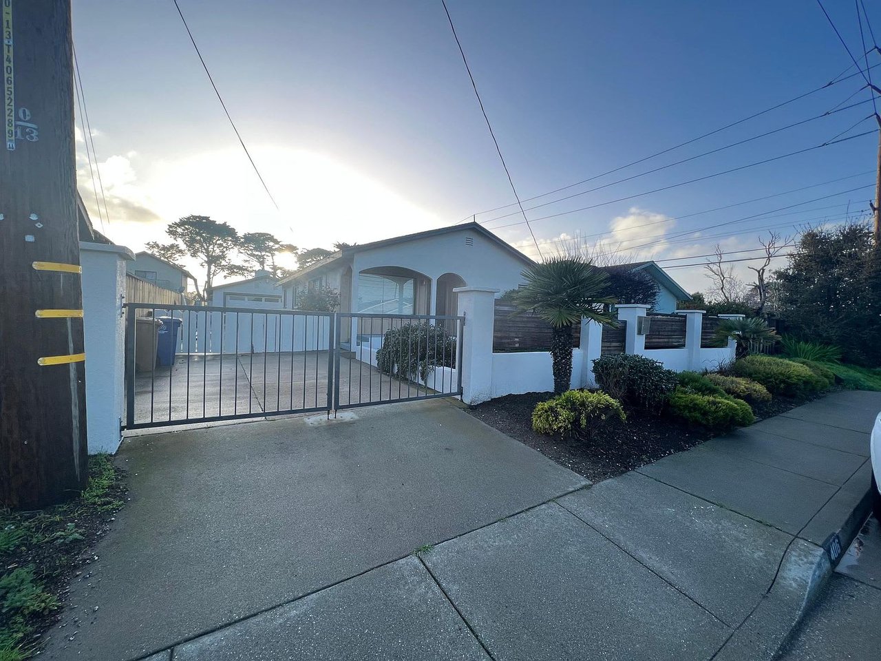406 English Ave
