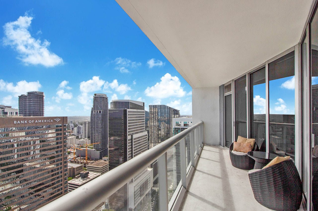Brickell Living Above it All