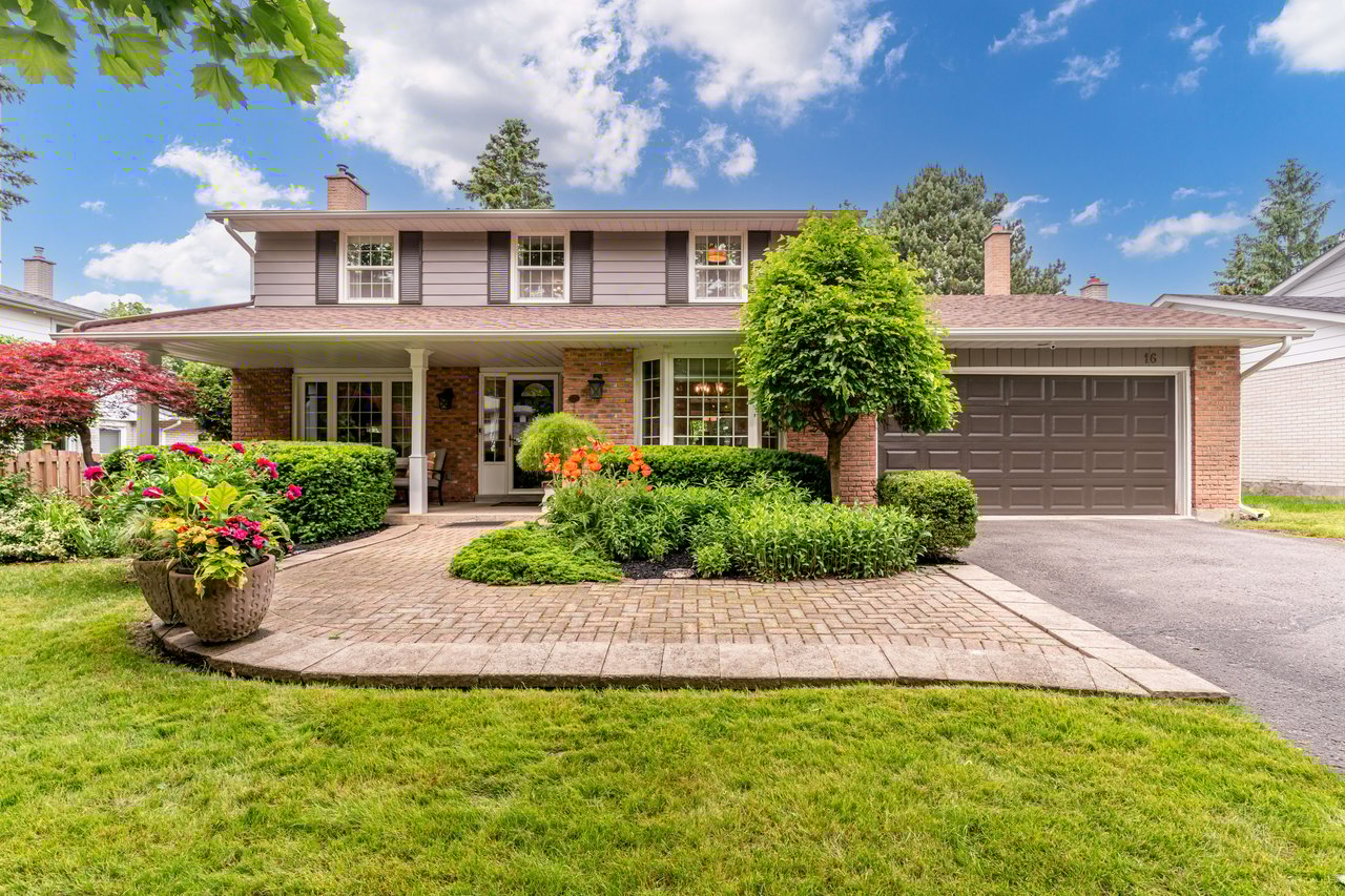 16 Henry Corson Pl