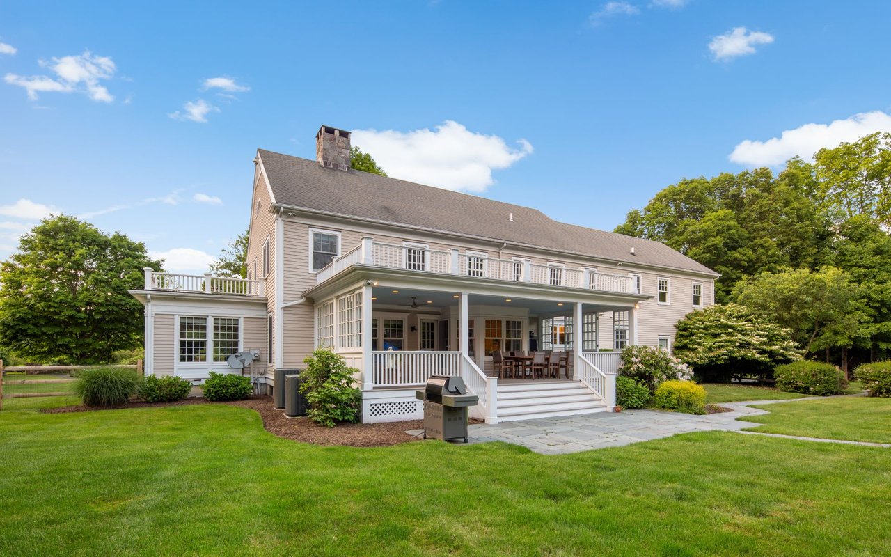1615 Cross Highway