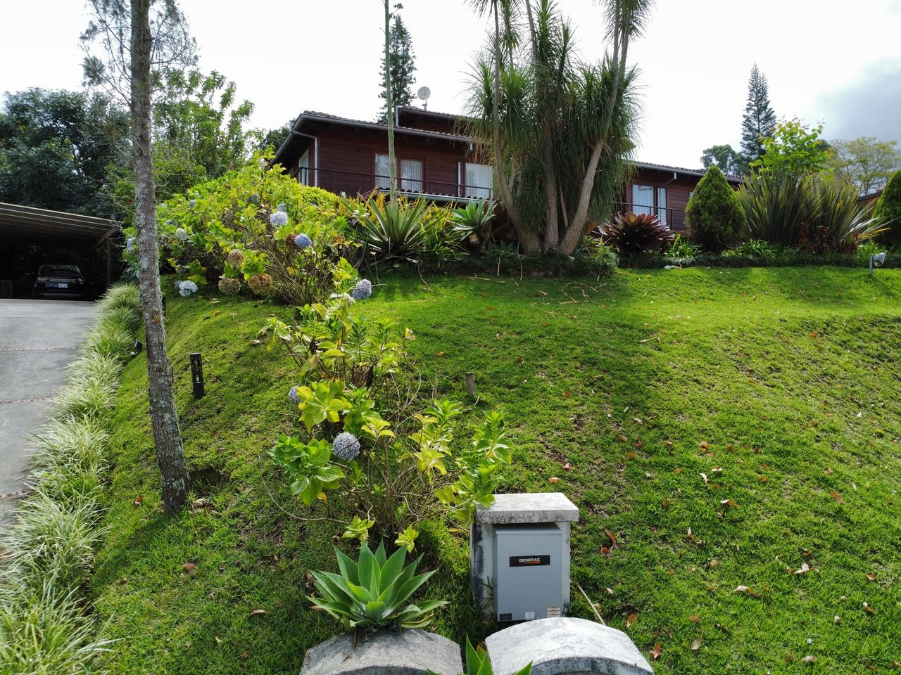 Forest View Luxury Residence, Curridabat, San Jose