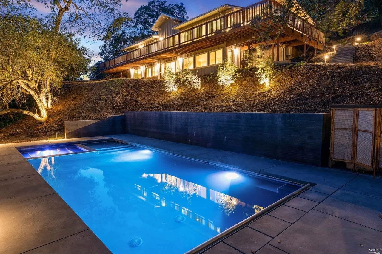 569 Montecito Blvd