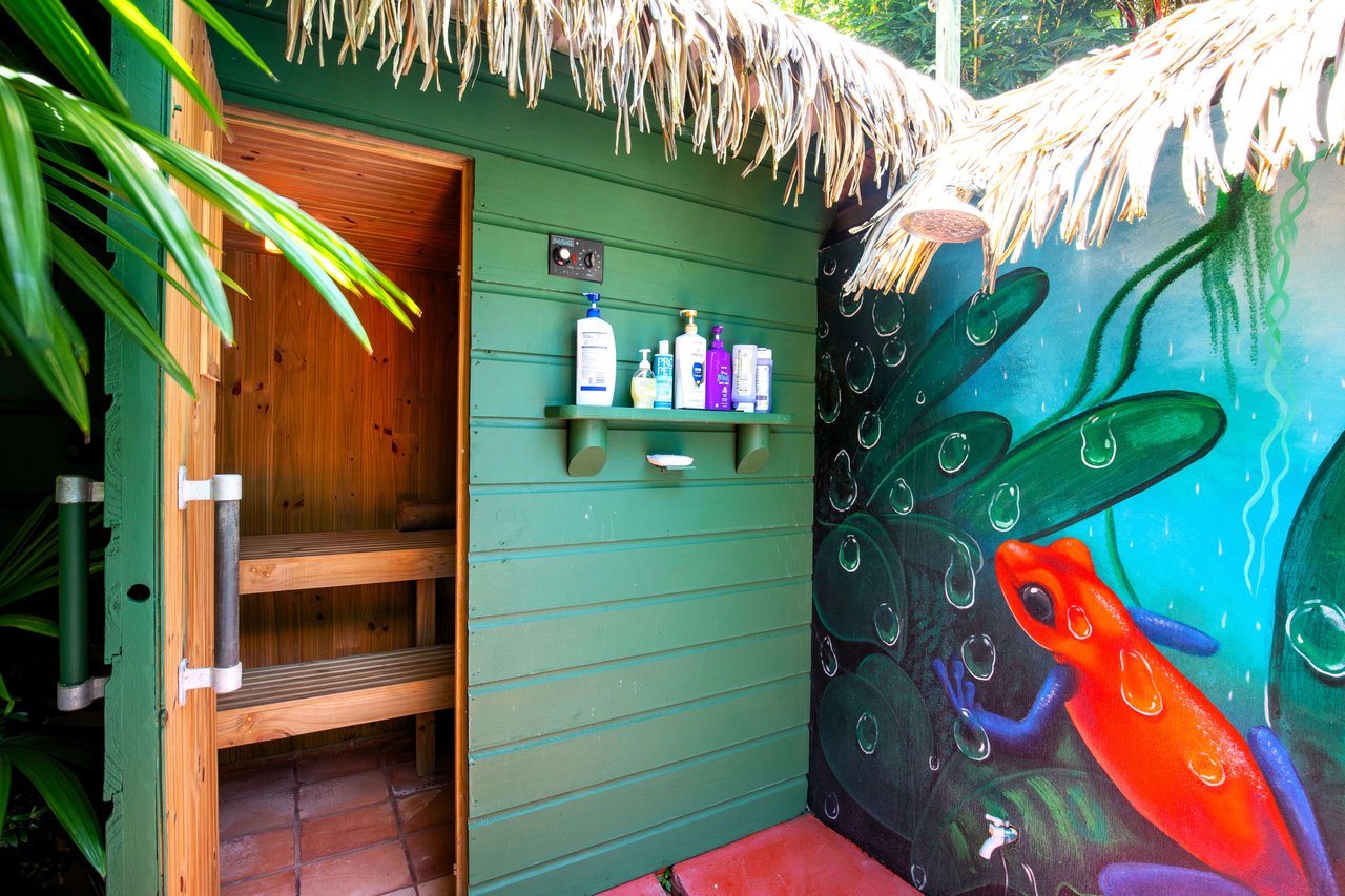 A MONEY MAKER! Location, home, guest cabins, with a SUCCE$$FUL exclusive distribution agency!