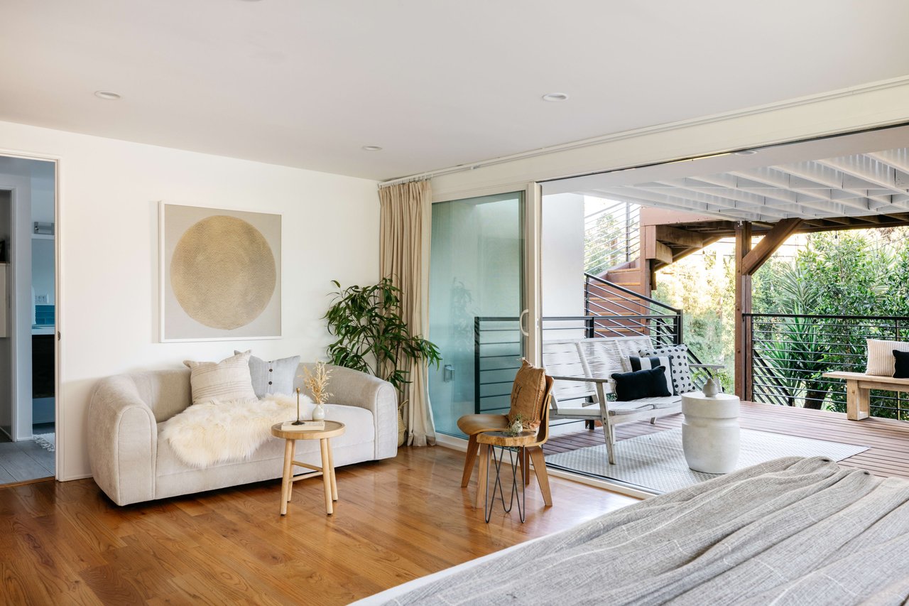 A Reimagined Silver Lake Bungalow