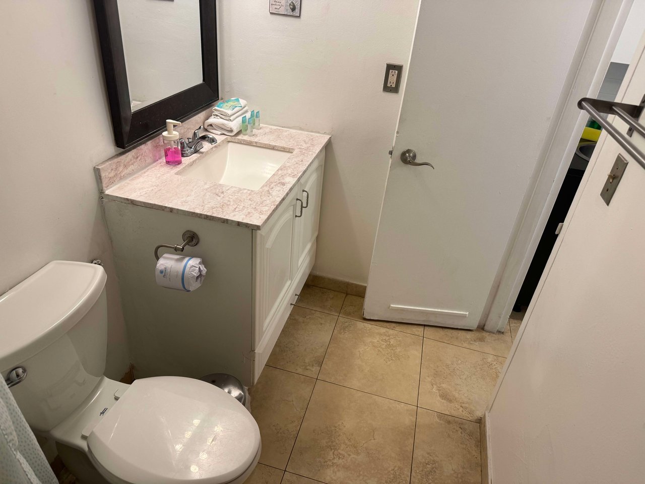 5445 Collins Ave Unit 627 Miami Beach