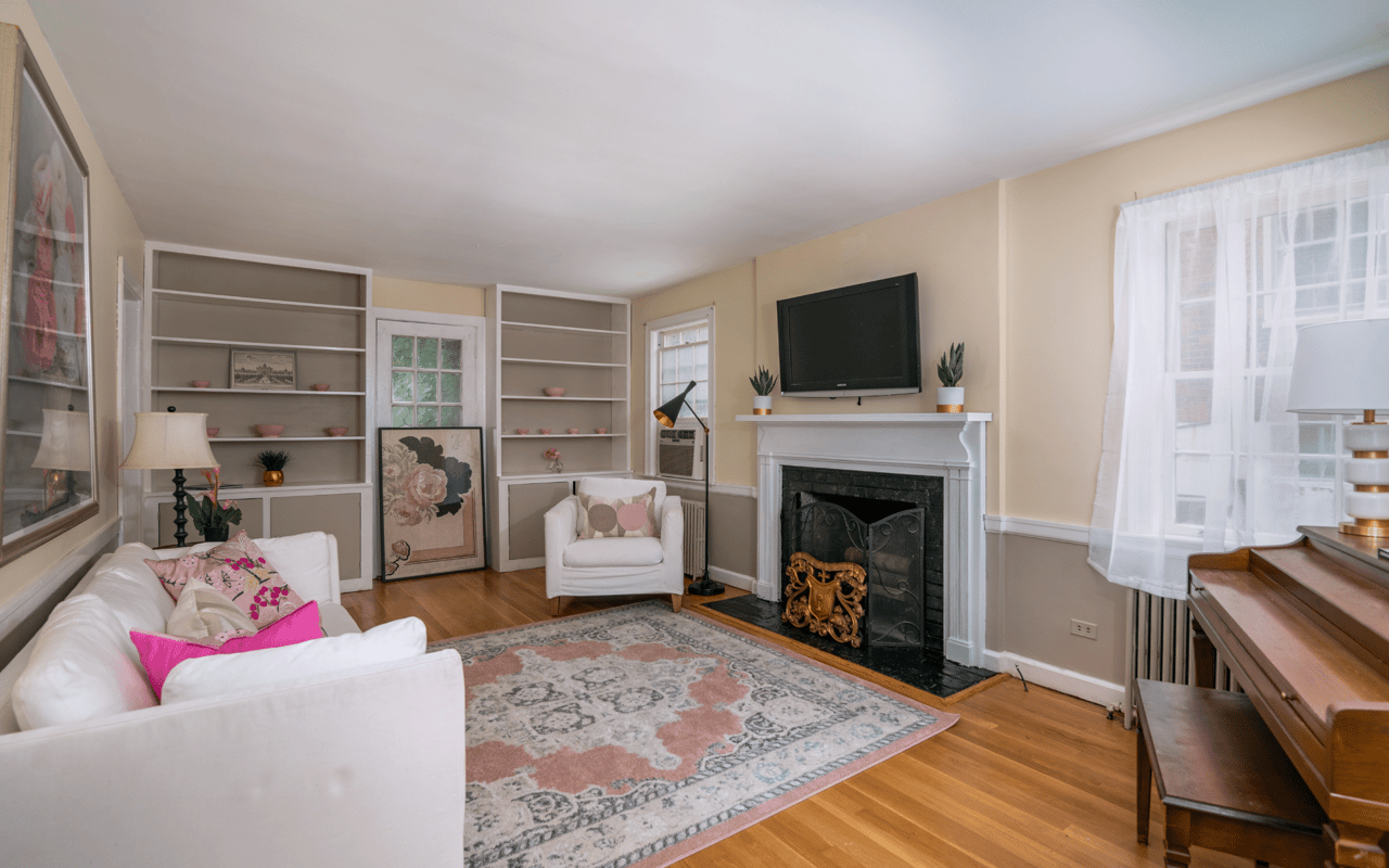 217 Kensington Ave