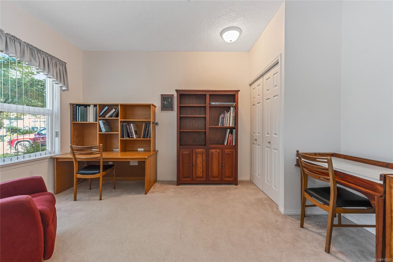 115-1485 Garnet Rd