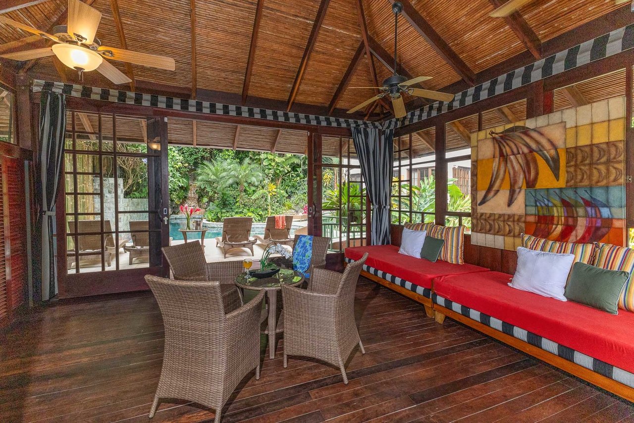 Balinese Tropical Rental Villa, Manuel Antonio, Puntarenas
