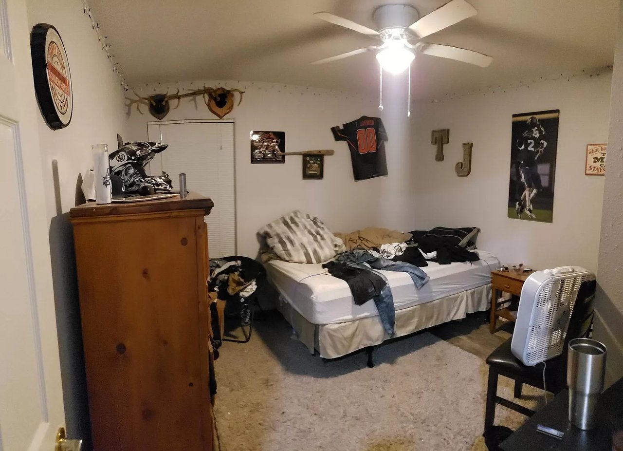 102 SANDALWOOD Lane