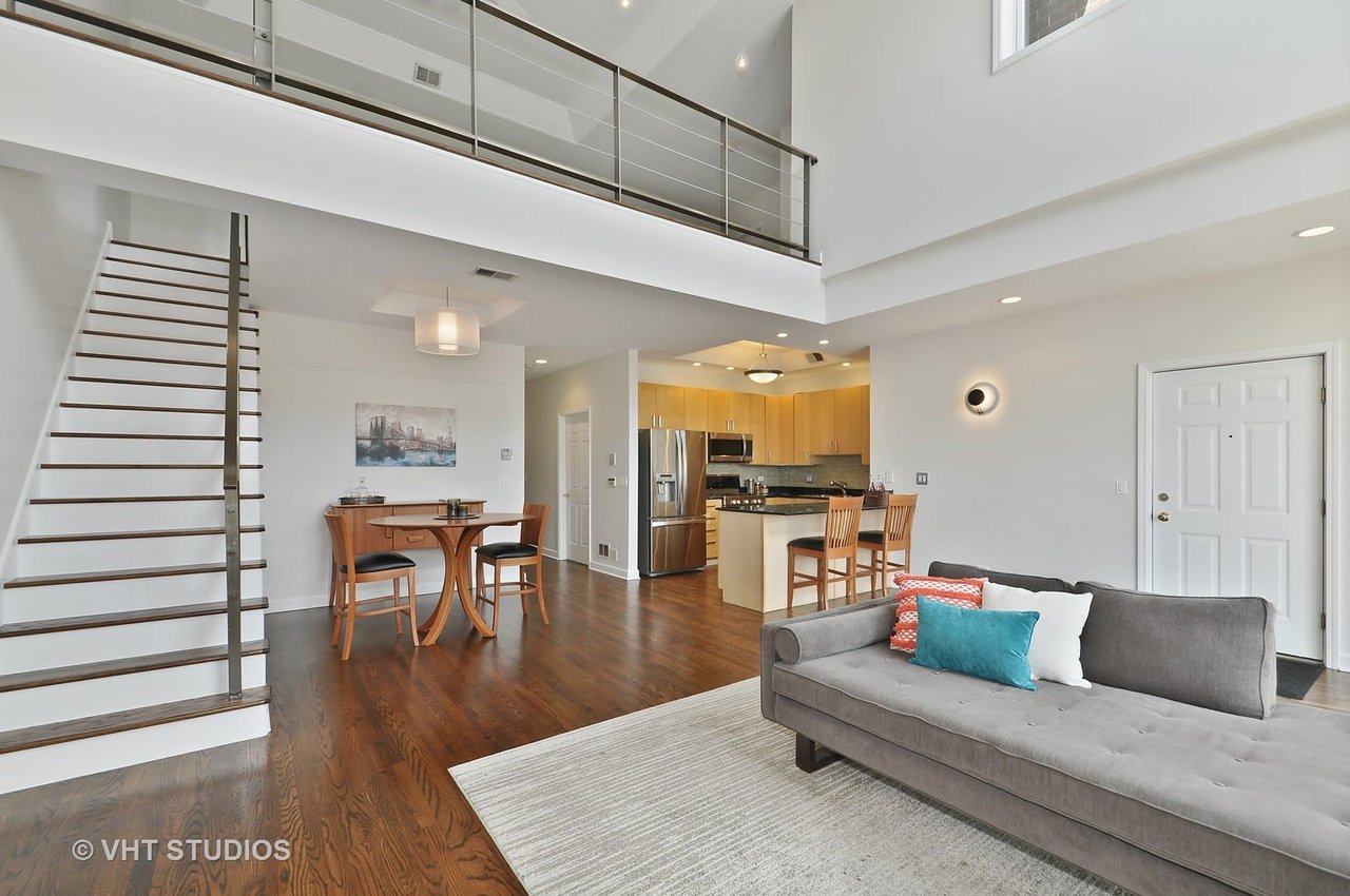 816 W Hubbard St (No. 5)