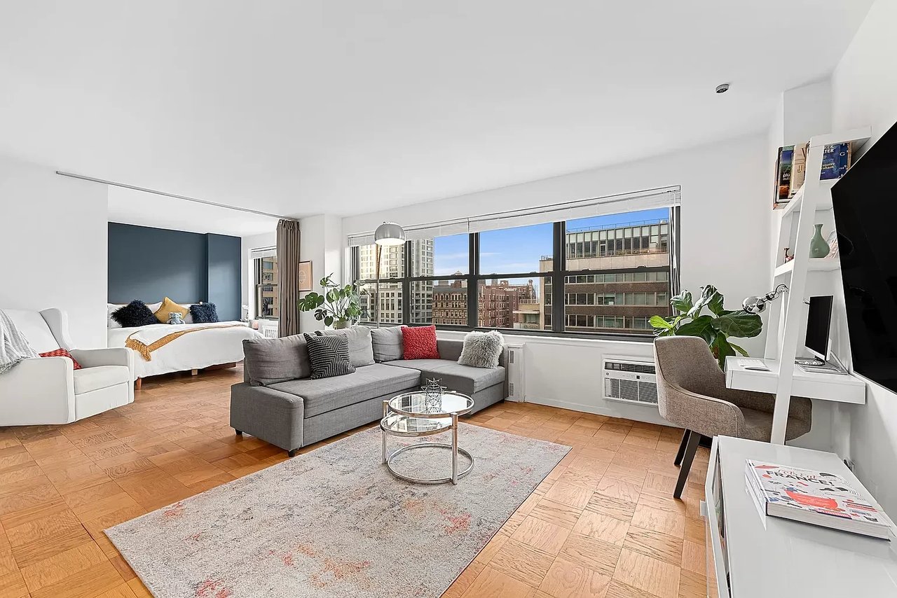 205 W End Ave APT 16G