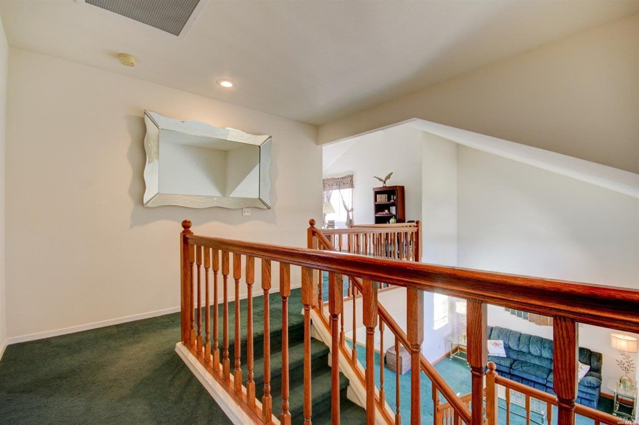 236 Belfiore Ln