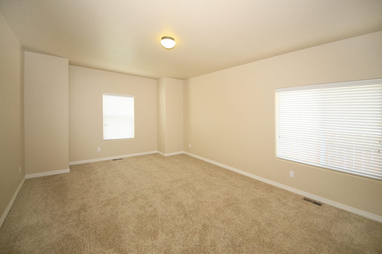 The Cutler (2 Bedrooms on main floor)