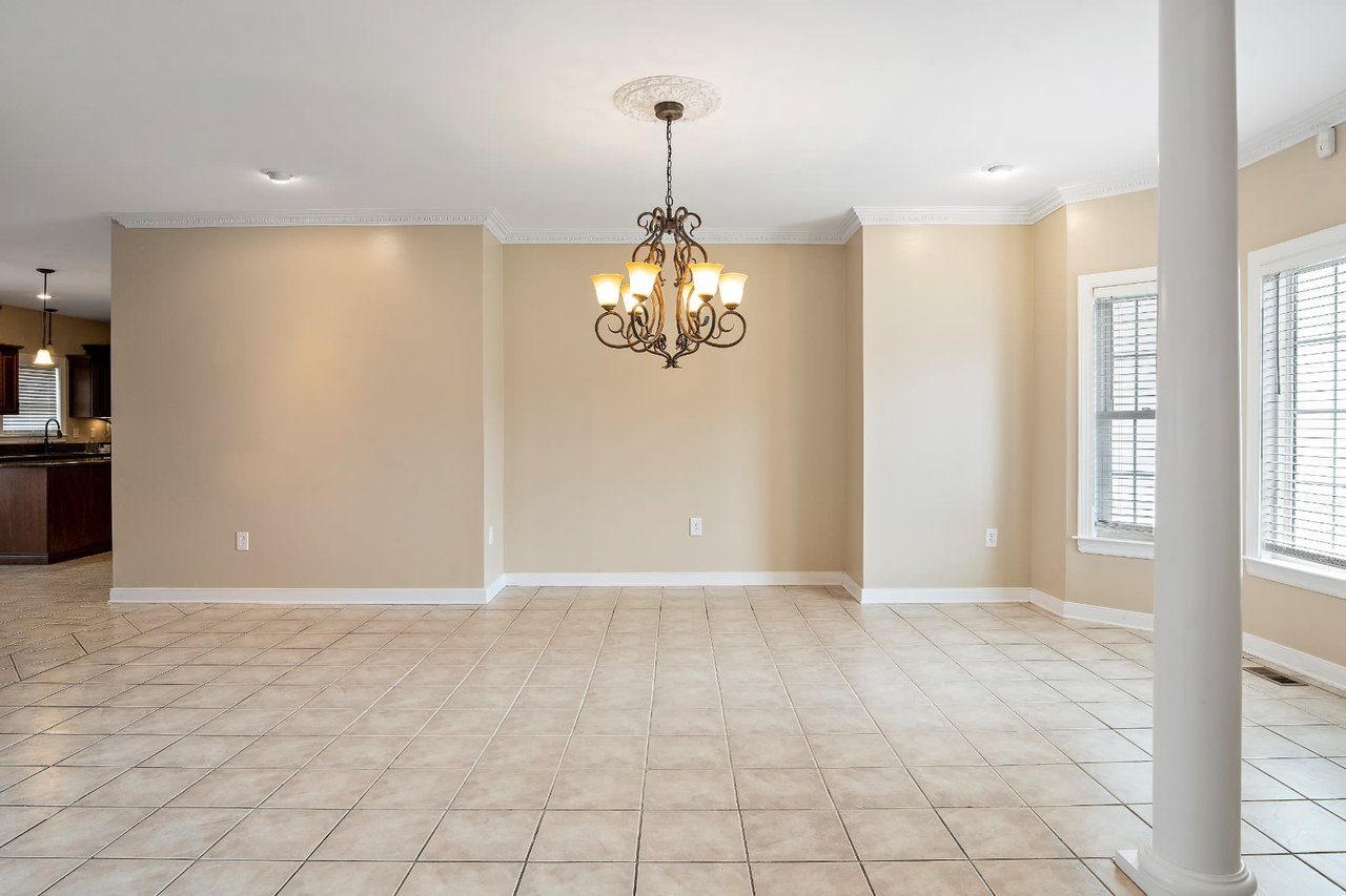 8805 Thornton Heath Drive