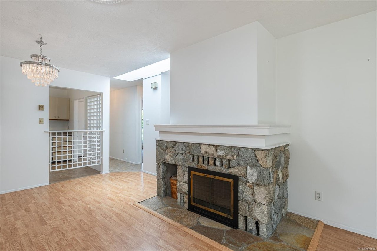 18-4140 Interurban Rd