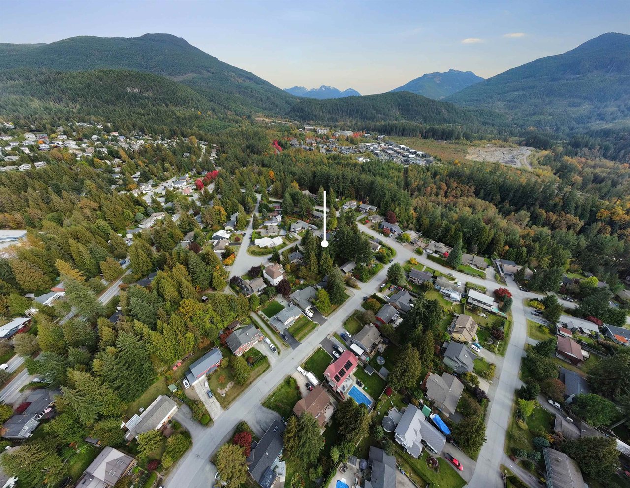 2554 Jura Cres