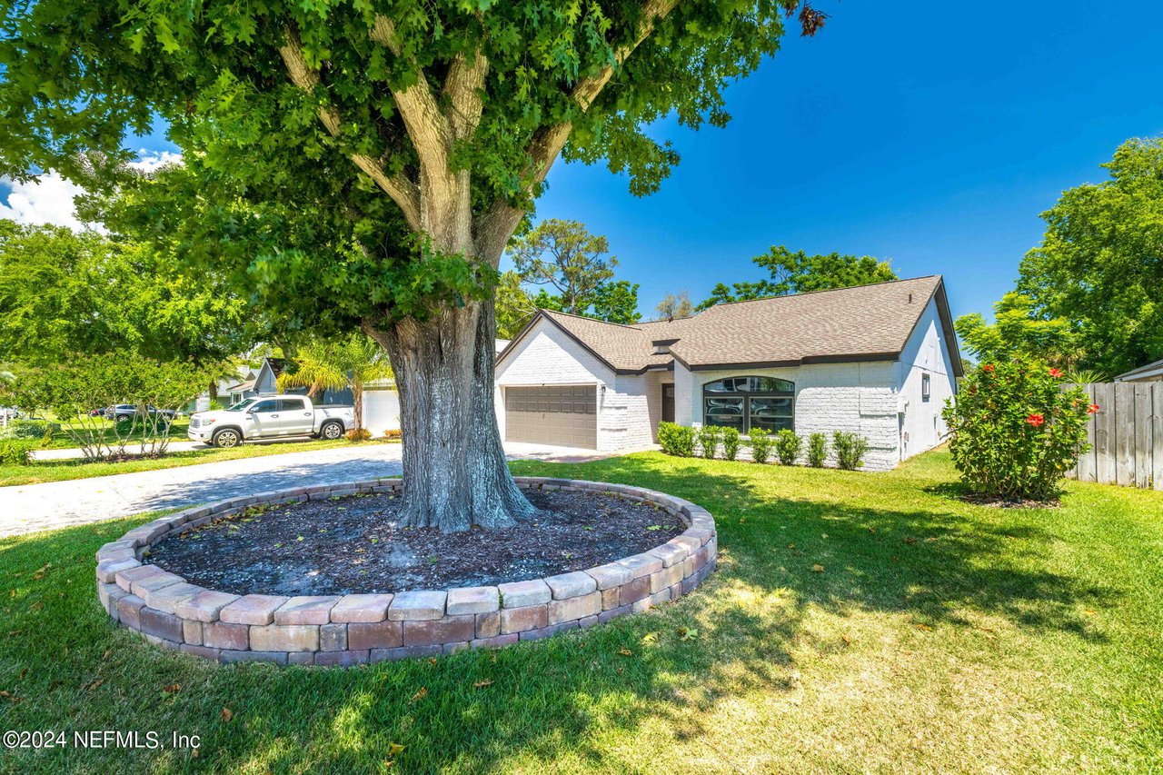 315 PHEASANT Run