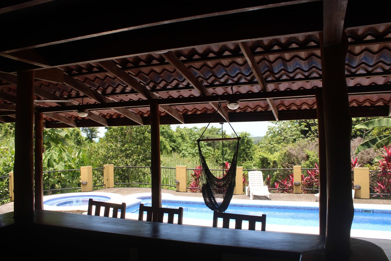 Income Producing Property with Ocean View close to Dominical
