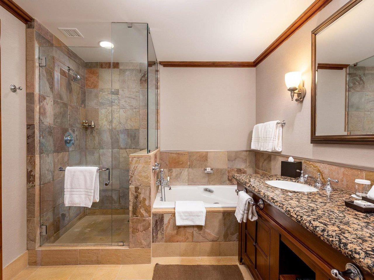 264-4591 Blackcomb Wy