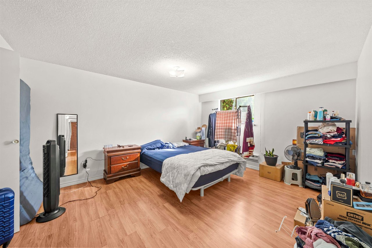 12178 97 Ave